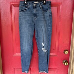 Levi's Blue Cropped 724 High Rise Straight Ladies Distressed Jeans.